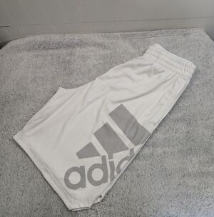 Youth Boys White Adidas Shorts Size L 14/16